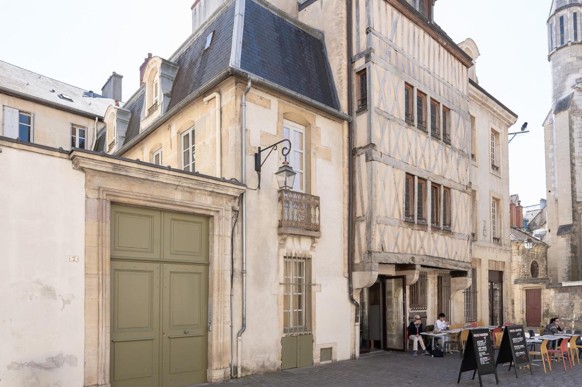 La Chouette Des Ducs, Appartement En Hypercentre Dijon Exterior photo